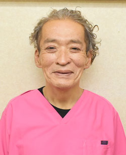 片岡歯科　院長 片岡 幹郎